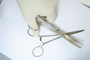 Quais os benefícios de utilizar um instrumental cirurgico ortopédico de ponta?