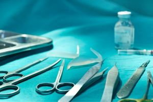 Entenda quais são os principais instrumentos cirurgicos obstetricia