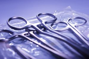 Instrumentos cirúrgicos para histerectomia: saiba quais são